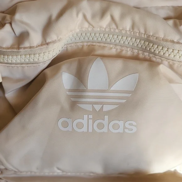 Adidas cream colored crossbody small bag - Picture 2 of 9